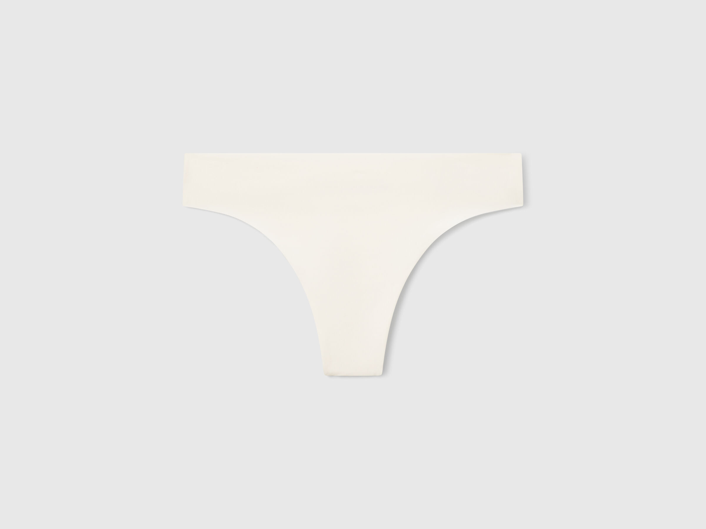 THONG Women image number 3